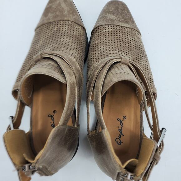 Qupid Distressed Perforated Tan Brown Heeled Open Boot Booties Vegan Women's 7 - Picture 5 of 8